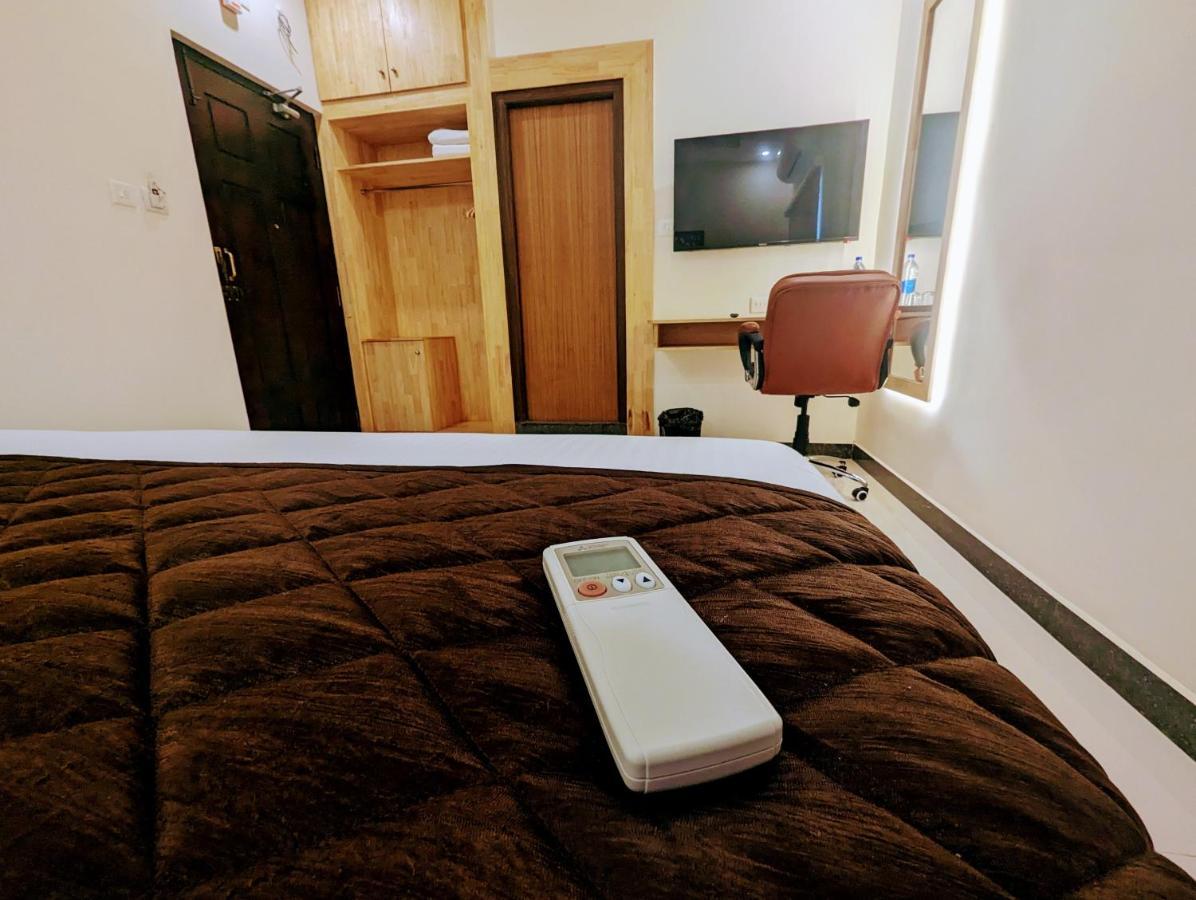 Tpc Camphor Hotel Tiruchirappalli Екстериор снимка